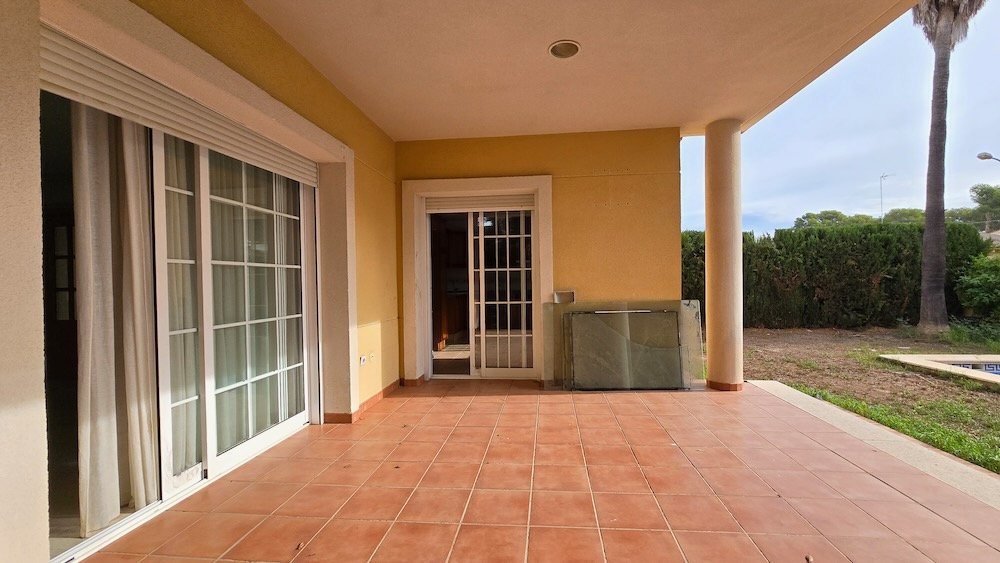 Property 2318 - Image 7