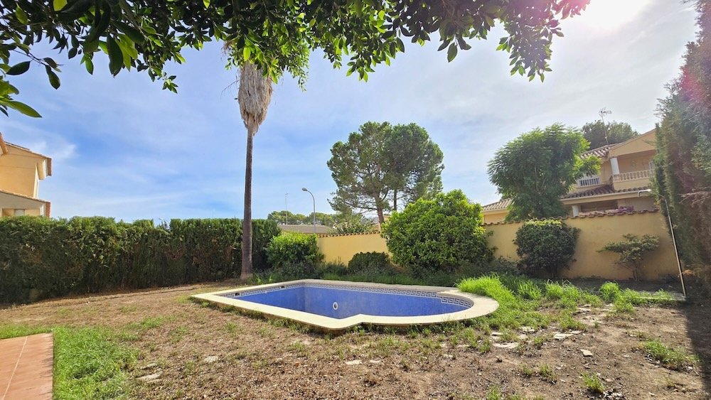 Property 2318 - Image 5