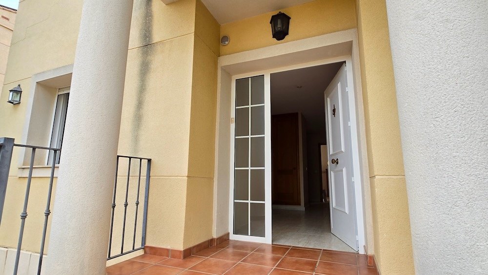 Property 2318 - Image 11