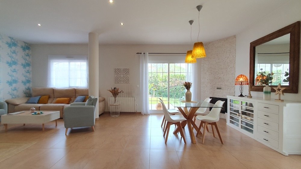 Property 2323 - Image 18