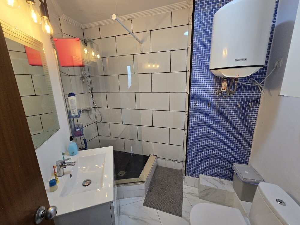 Property 2333 - Image 12