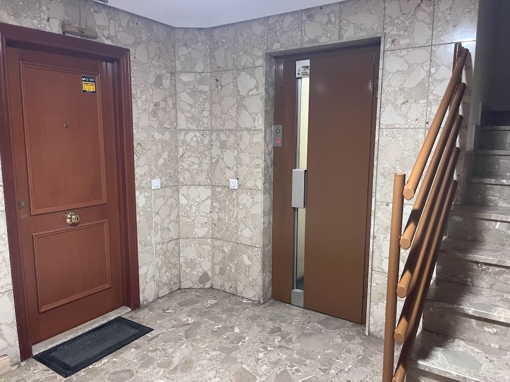 Property 2340 - Image 37