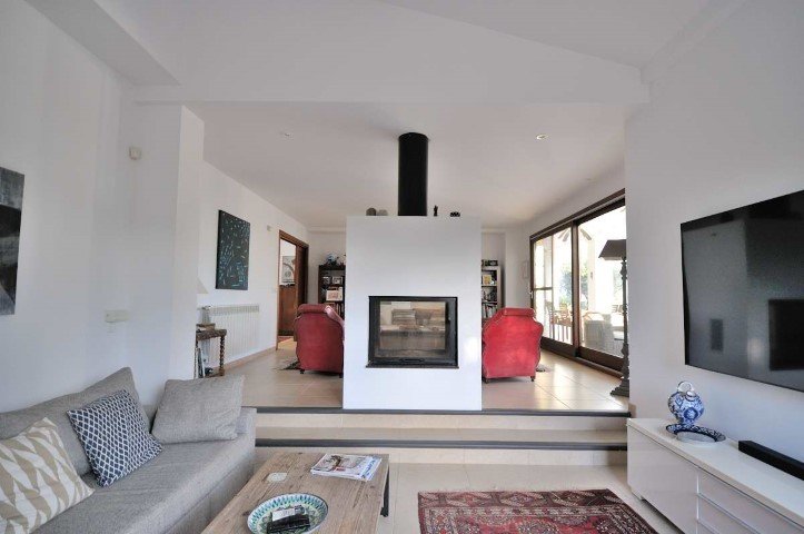 Property 2341 - Image 22