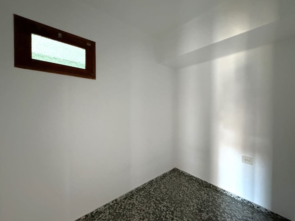 Property 2350 - Image 17