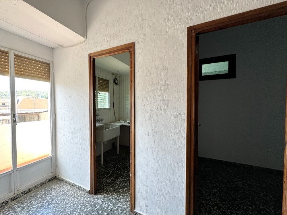 Property 2350 - Image 24