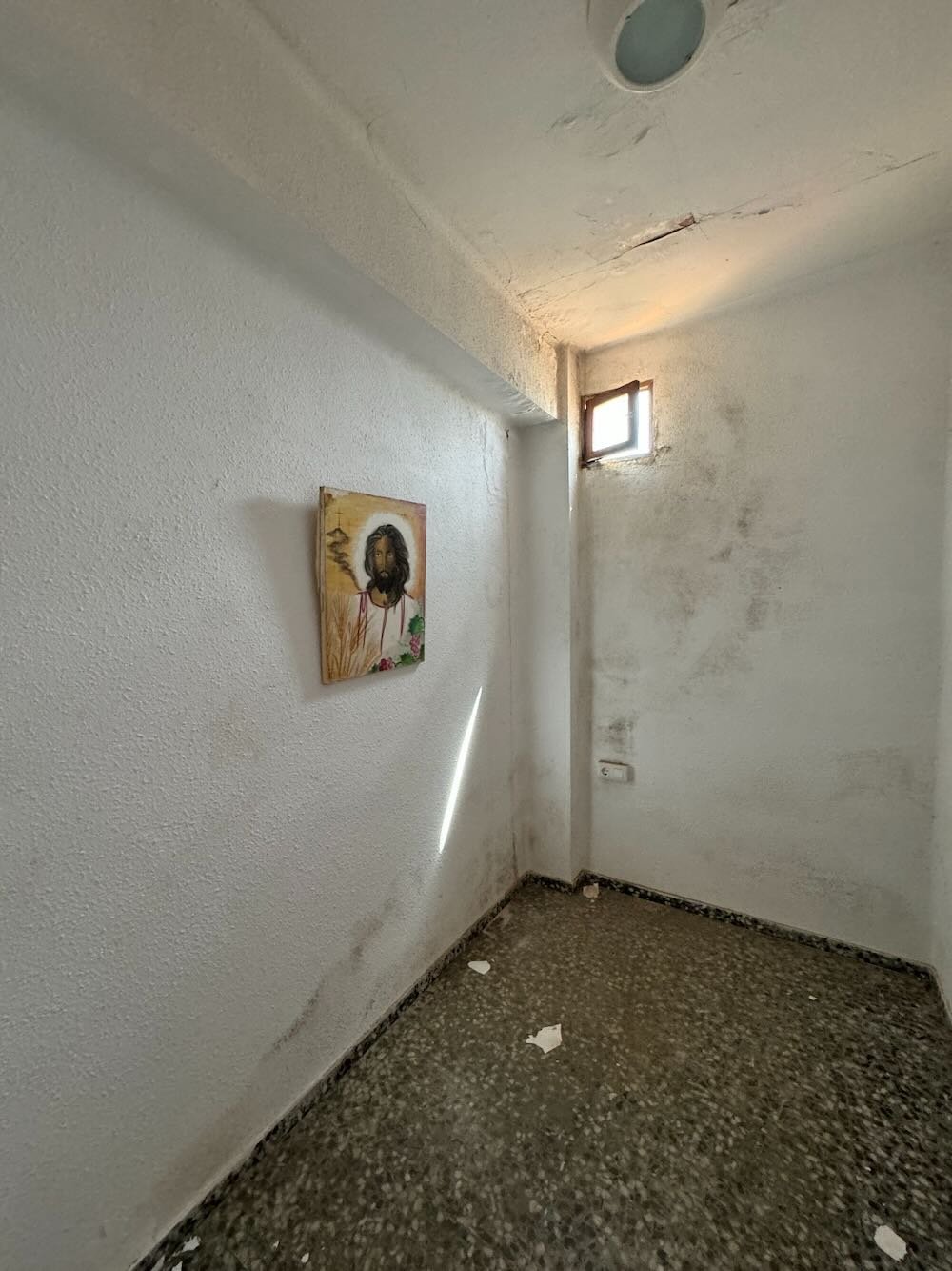 Property 2350 - Image 30