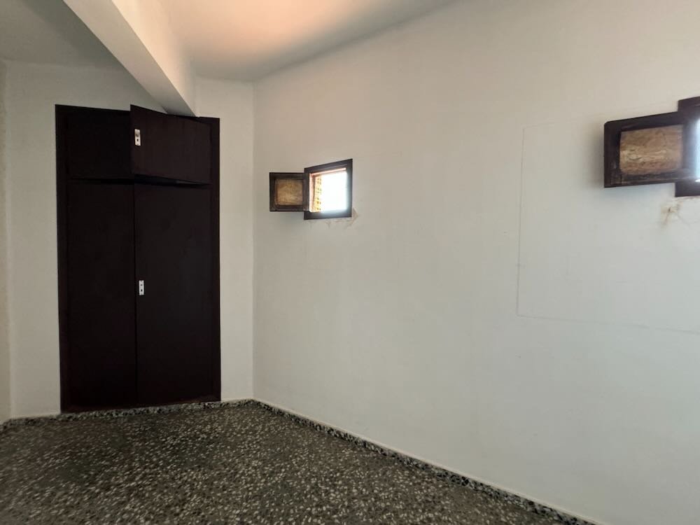 Property 2350 - Image 44