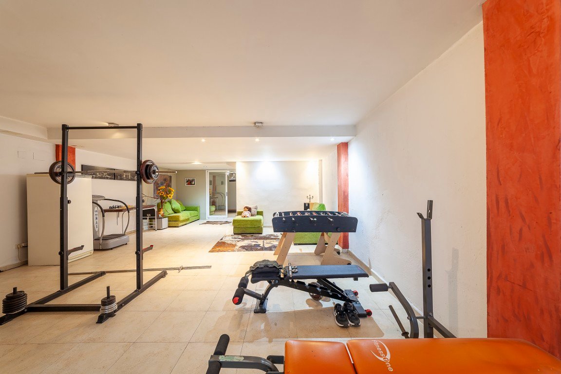 Property 2351 - Image 10