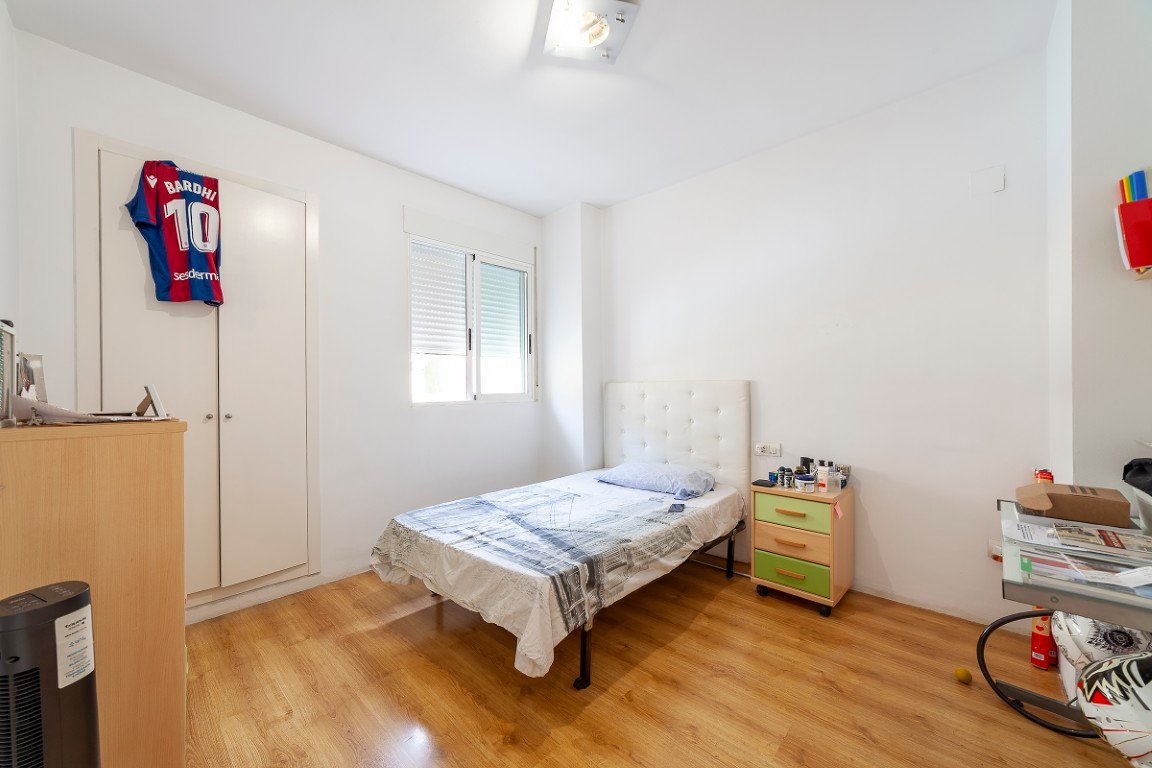 Property 2351 - Image 18