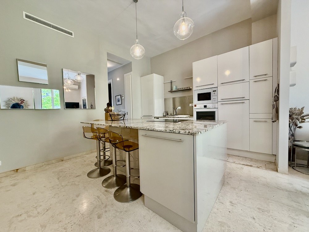 Property 2354 - Image 24