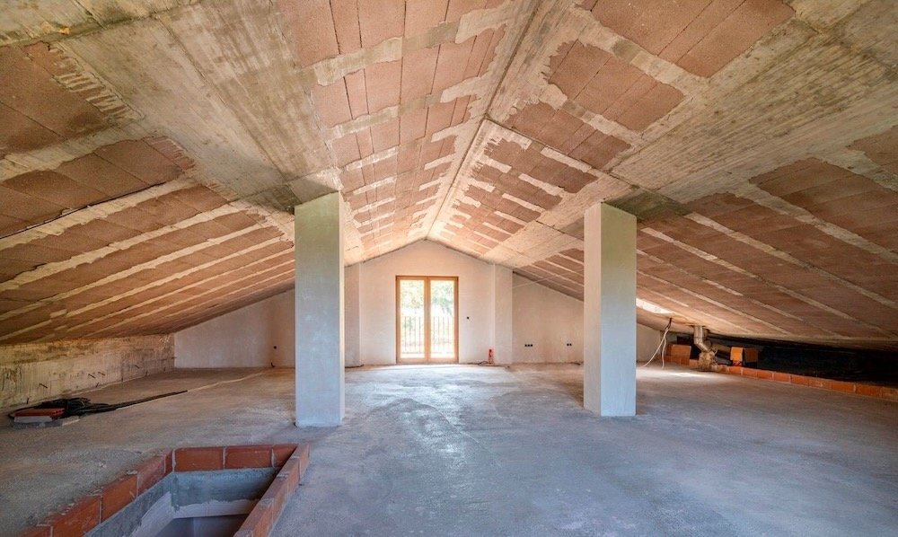 Property 2361 - Image 34