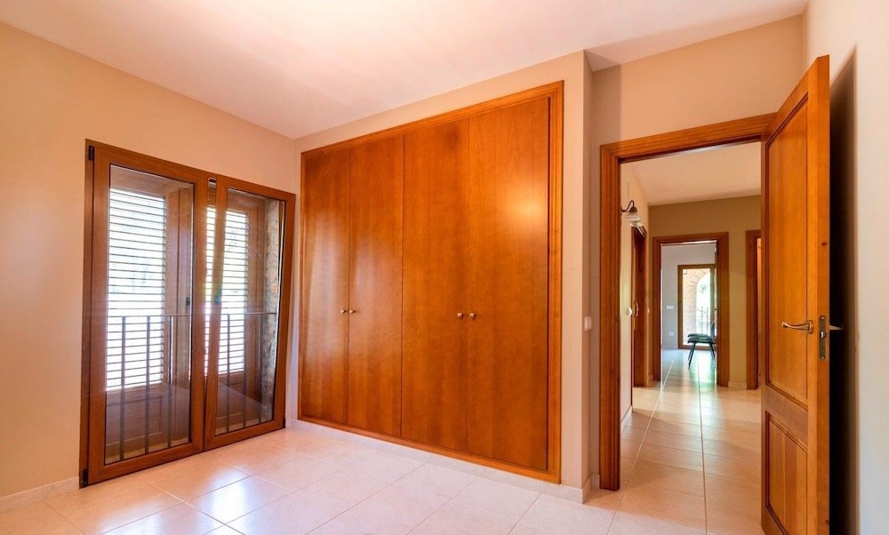 Property 2361 - Image 22