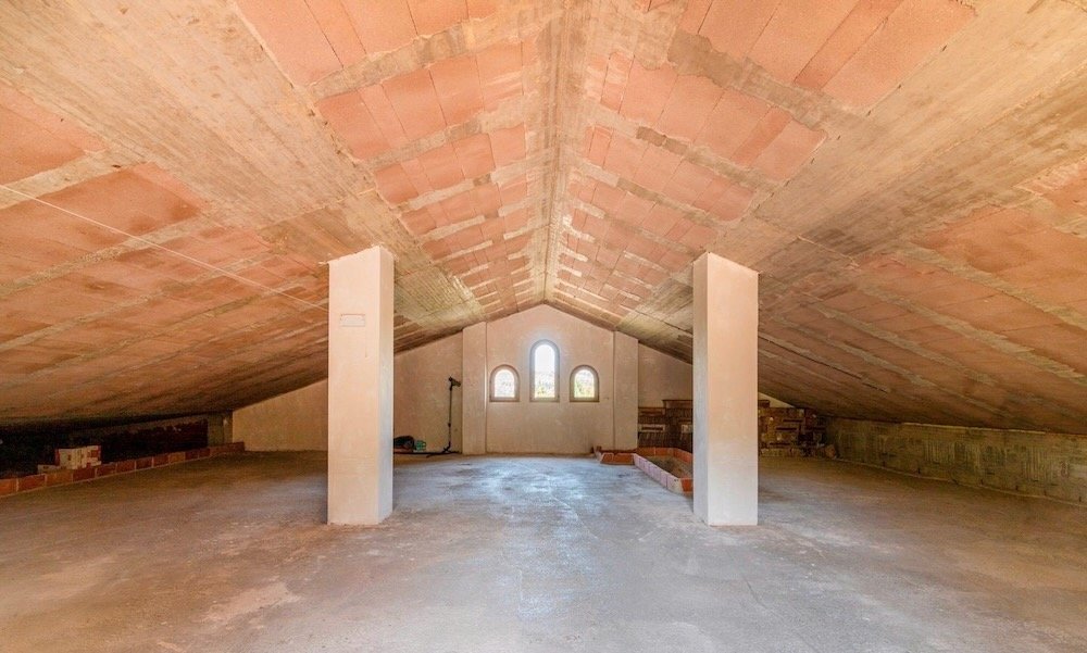 Property 2361 - Image 25