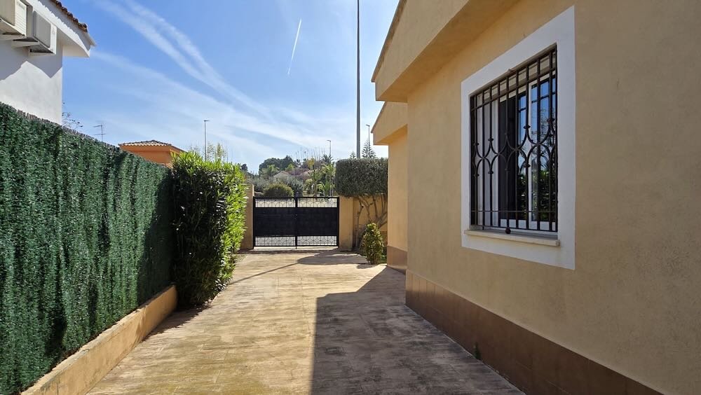 Property 2374 - Image 22