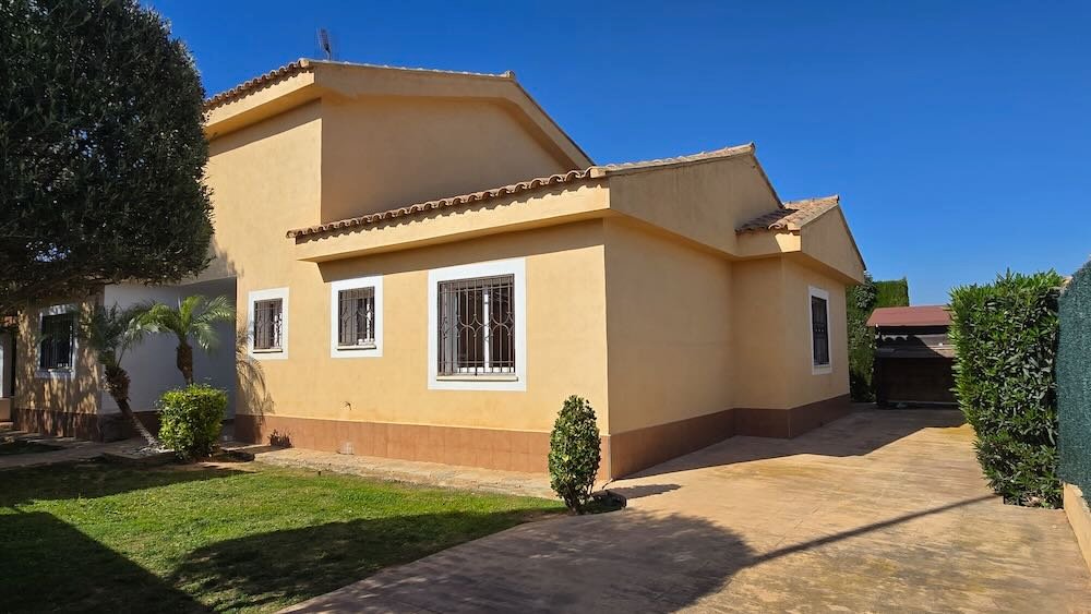 Property 2374 - Image 24