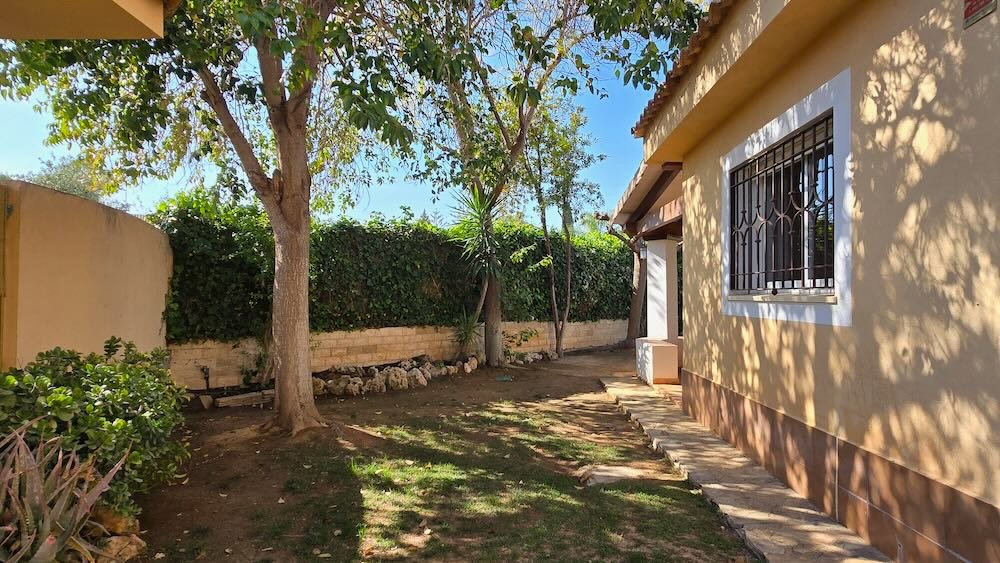 Property 2374 - Image 26