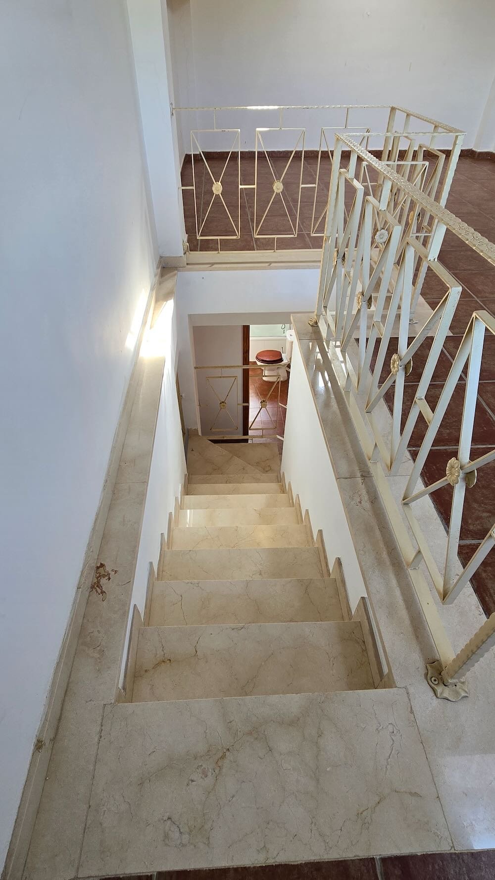 Property 2374 - Image 58