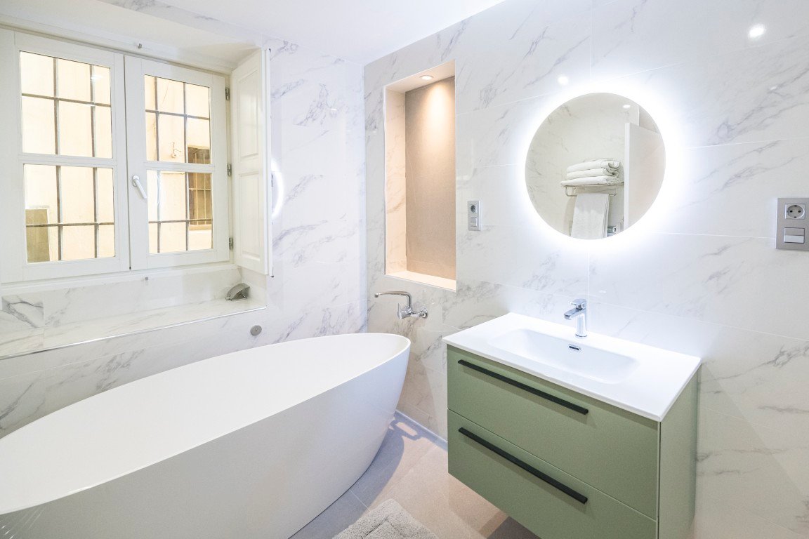 Property 2377 - Image 29