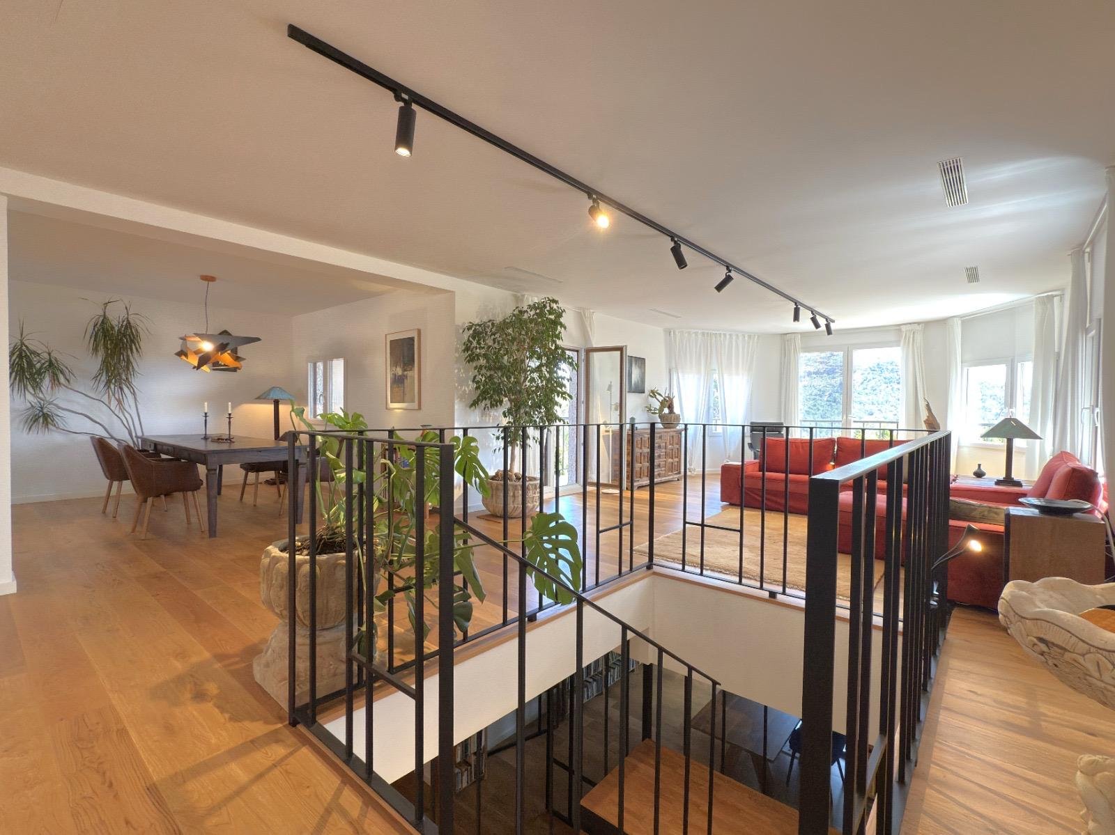 Property 2381 - Image 50