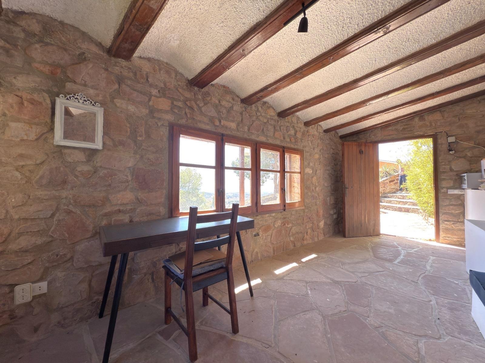 Property 2381 - Image 13