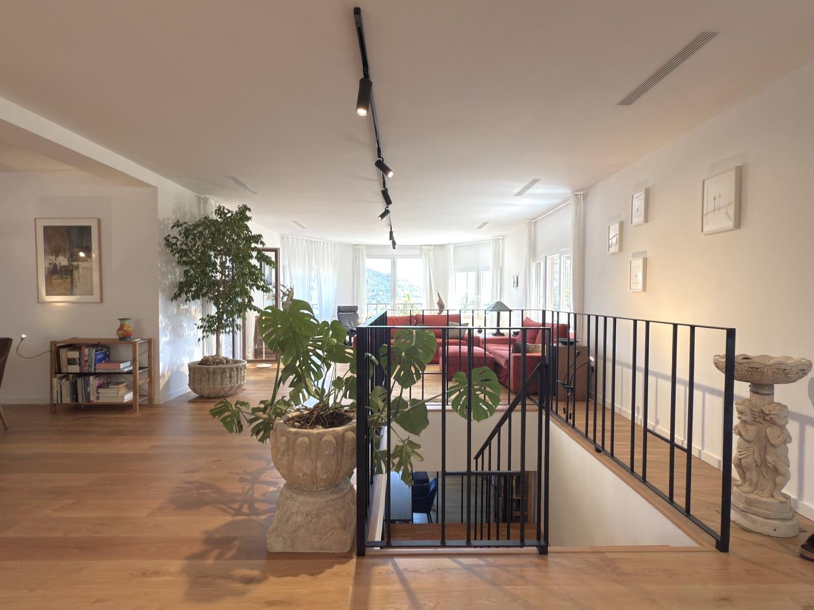 Property 2381 - Image 18