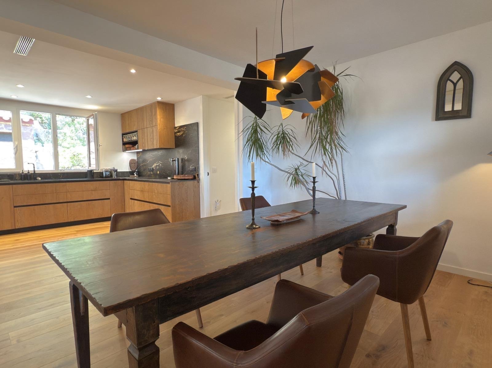 Property 2381 - Image 25