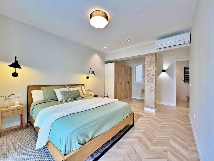 Property 2388 - Image 20