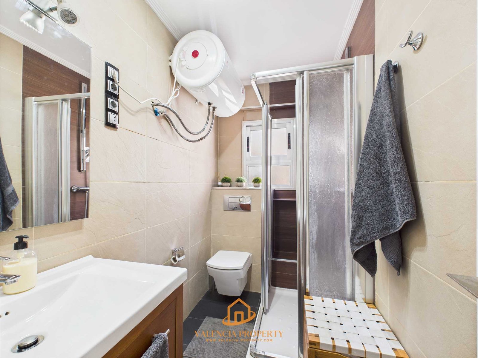 Property 2391 - Image 8