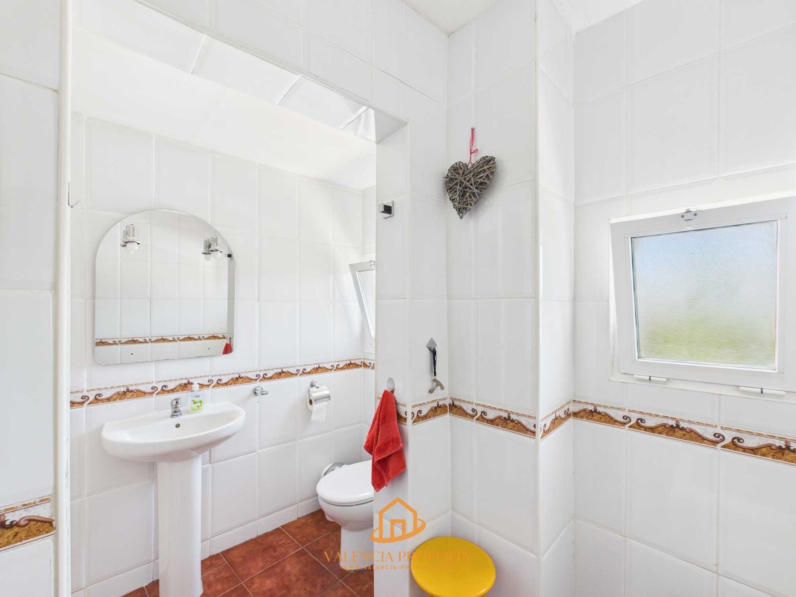 Property 2396 - Image 27