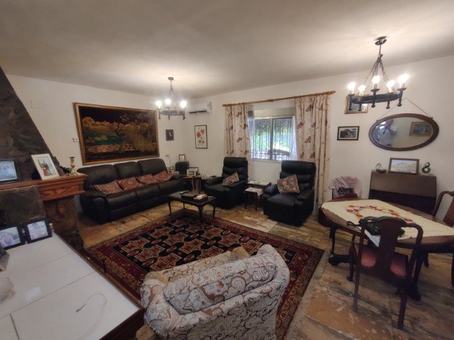 Property 2397 - Image 13