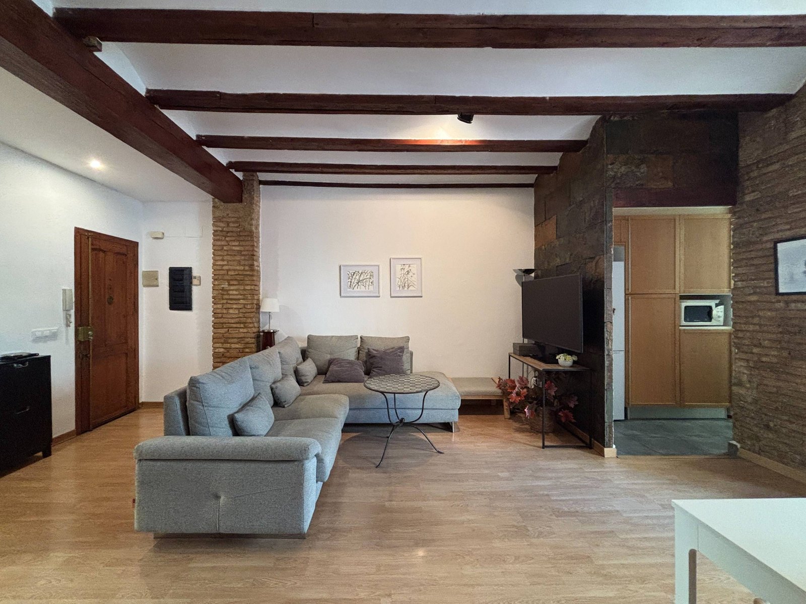 Property 2398 - Image 2