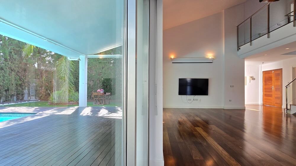 Property 2399 - Image 18