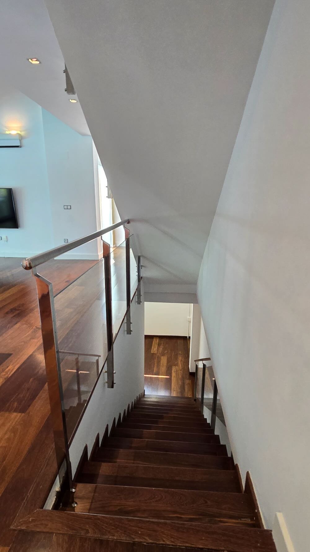 Property 2399 - Image 25