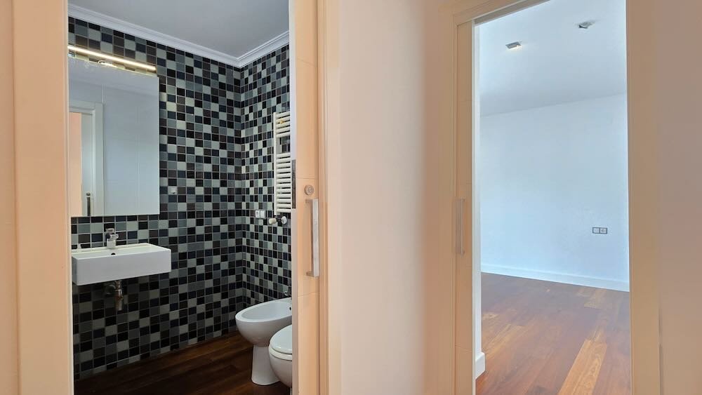 Property 2399 - Image 29