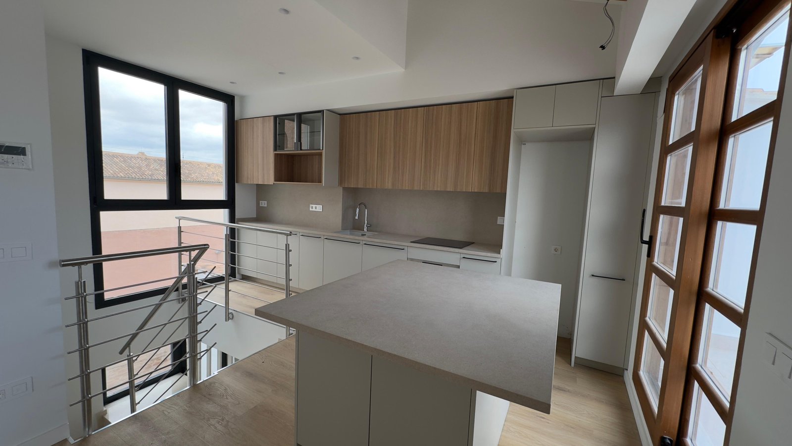 Property 2401 - Image 4