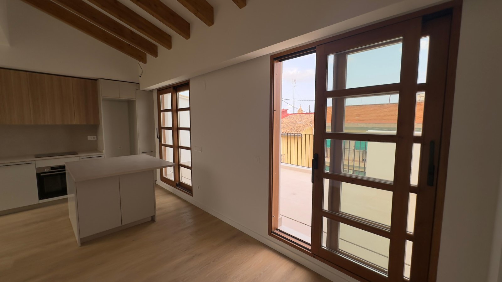 Property 2401 - Image 5