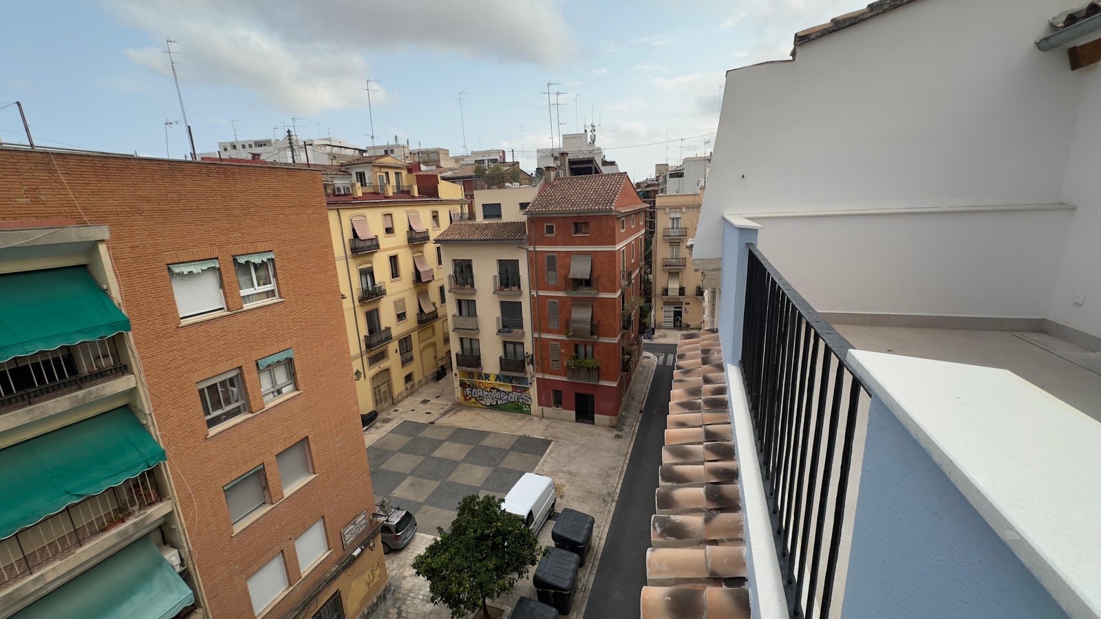 Property 2401 - Image 8