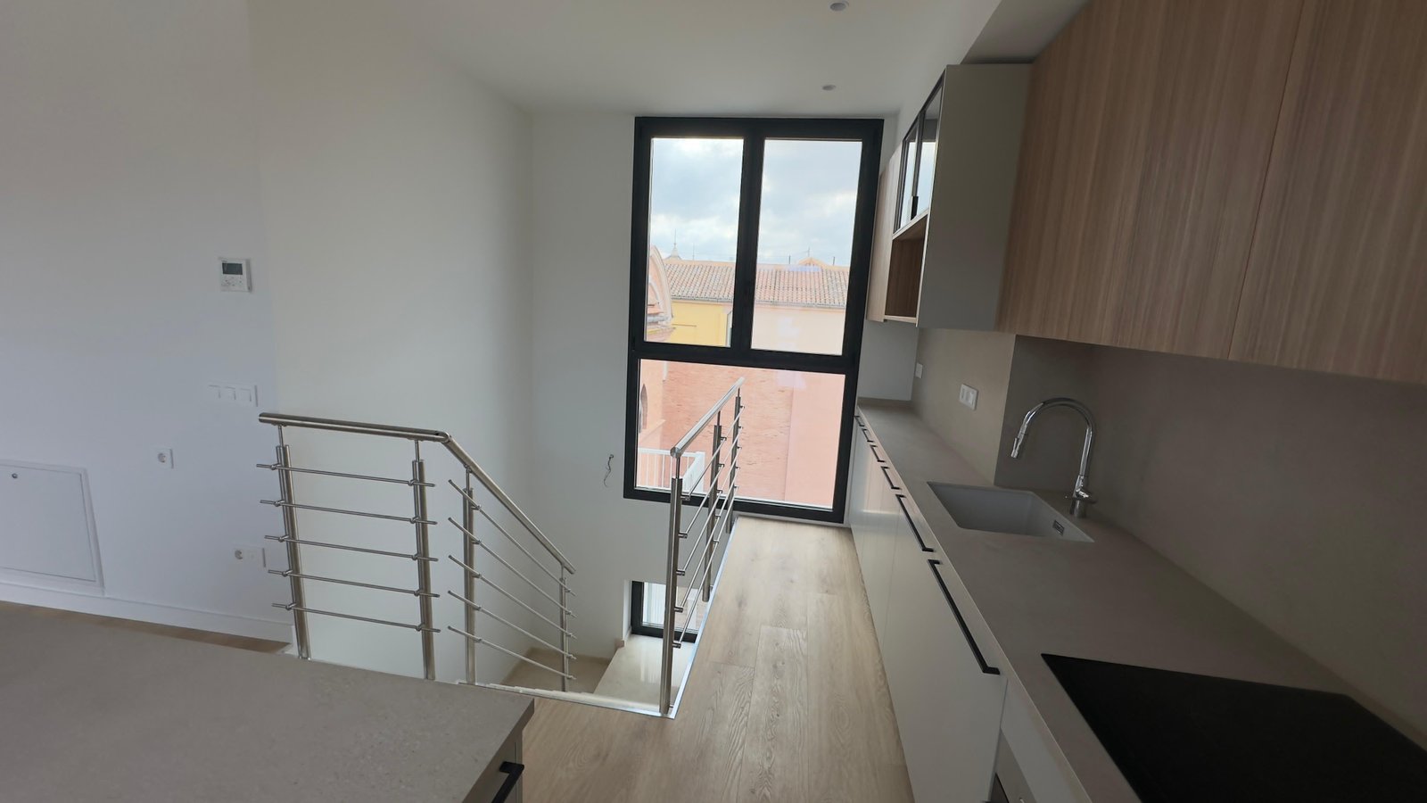 Property 2401 - Image 10