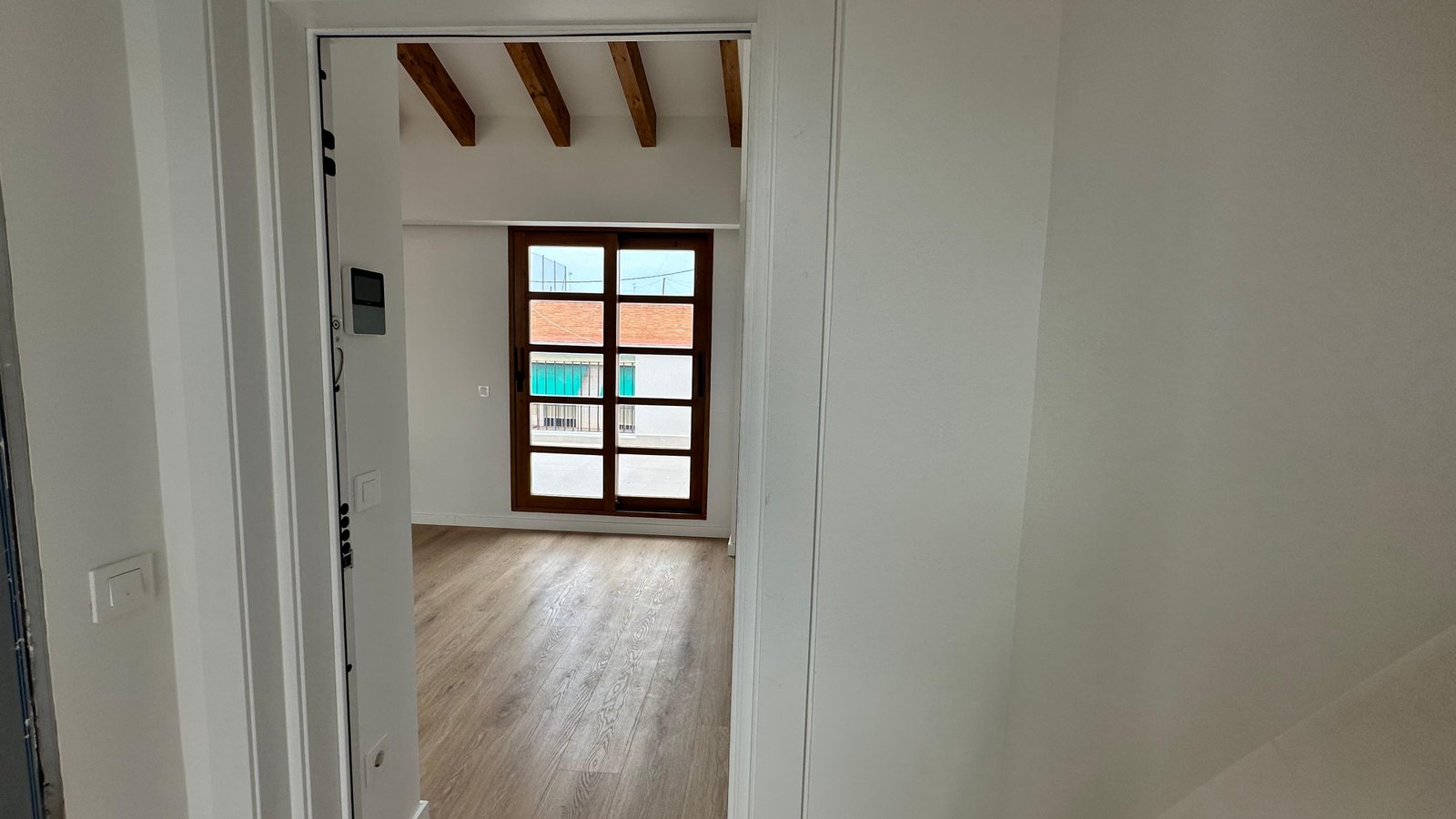 Property 2401 - Image 17