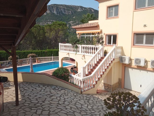 Property 2403 - Image 13