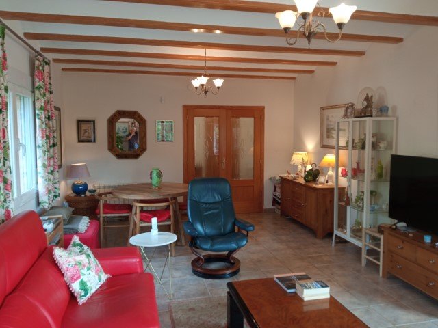 Property 2403 - Image 20