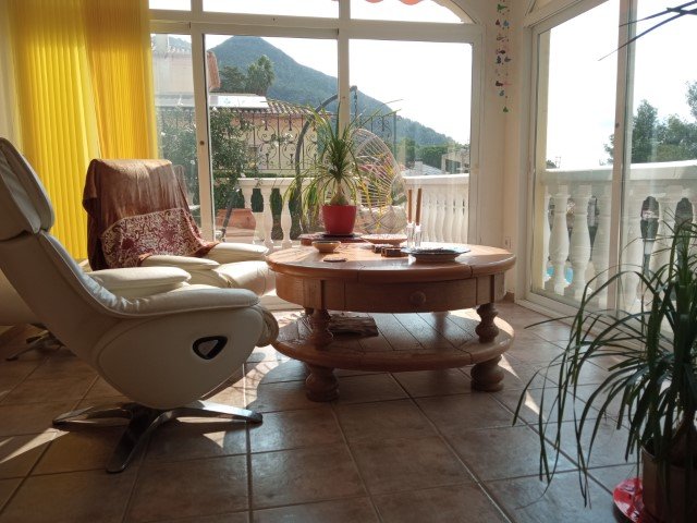 Property 2403 - Image 21