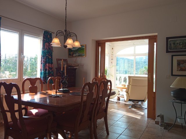 Property 2403 - Image 23