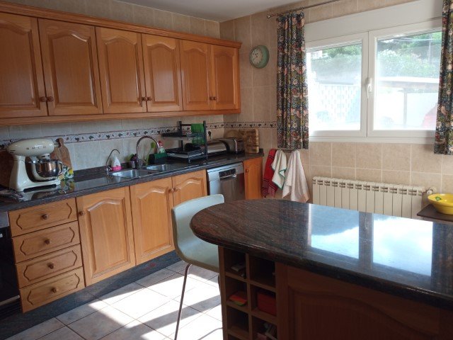 Property 2403 - Image 24