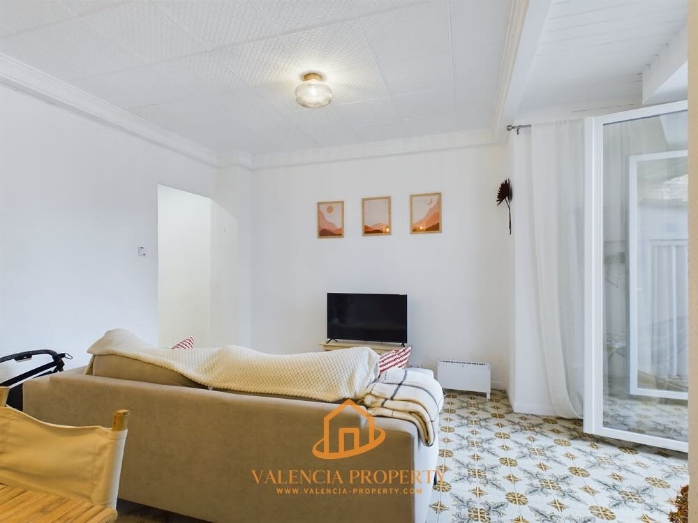 Property 2404 - Image 7