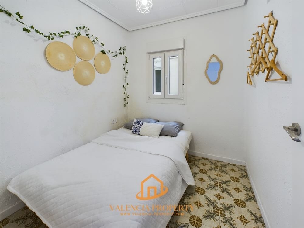 Property 2404 - Image 13