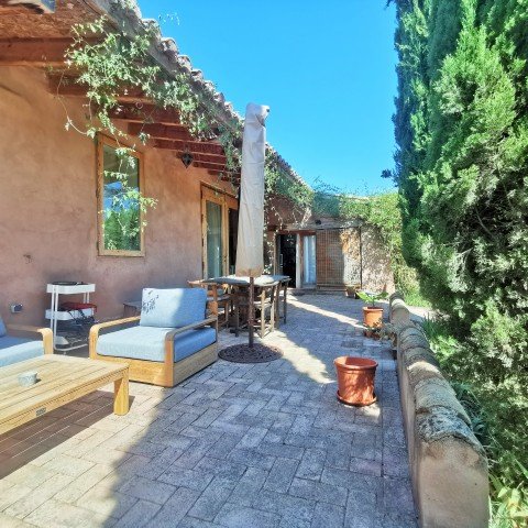 Property 2408 - Image 20