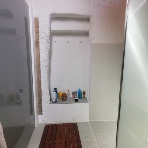 Property 2408 - Image 40