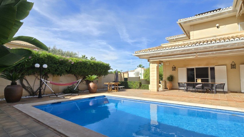 Property 2415 - Image 34