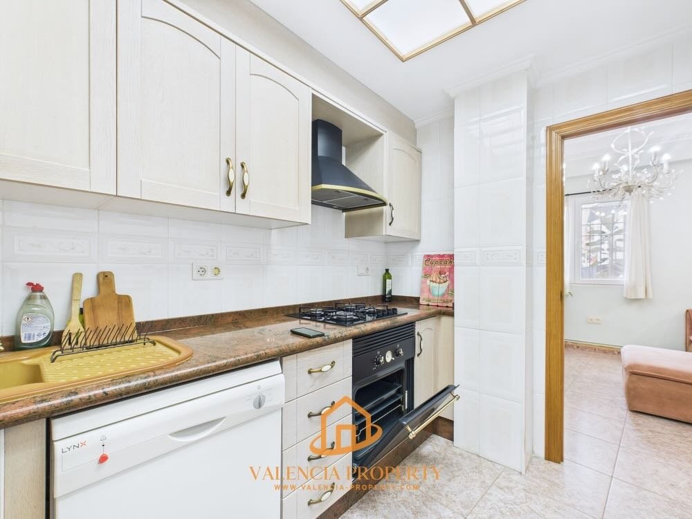 Property 2419 - Image 16